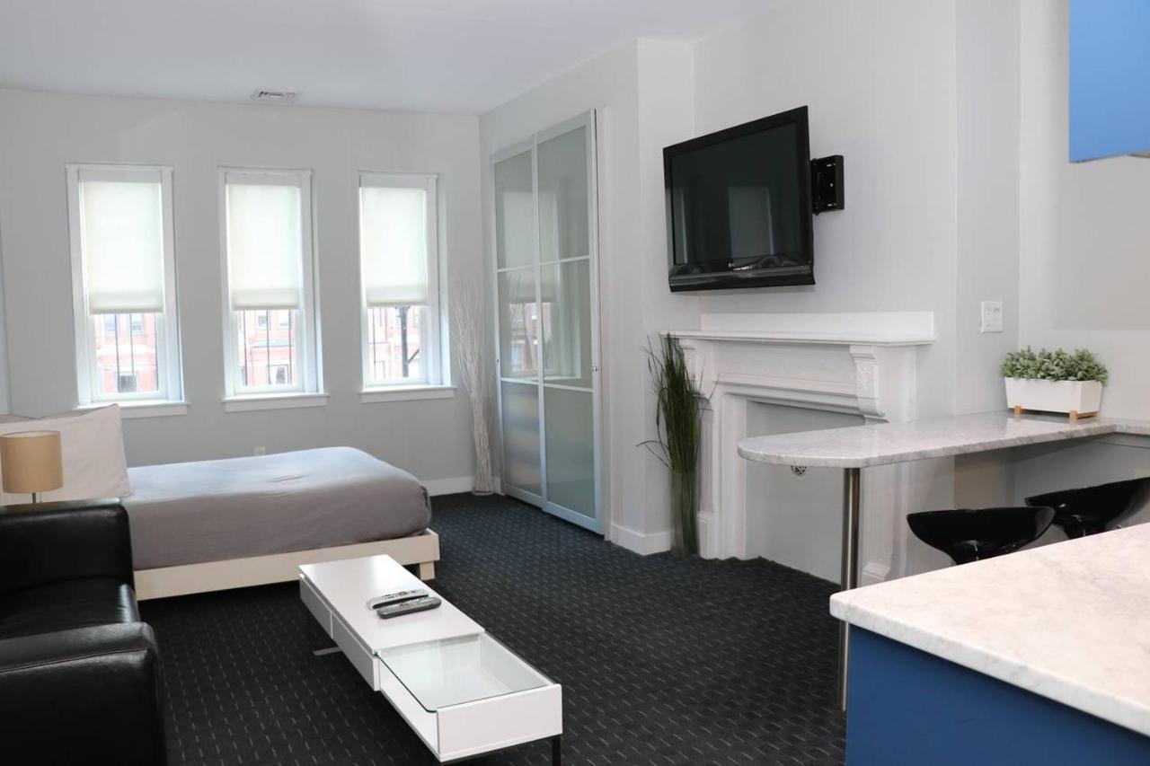 Stylish Studio On Newbury St, This Is Boston! #12 Экстерьер фото